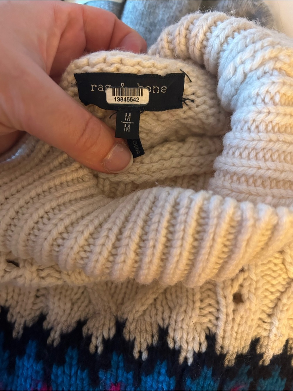 Rag and Bone turtle neck M - Picture 4 of 5